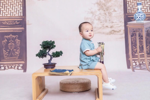府谷宝宝几个月认人
